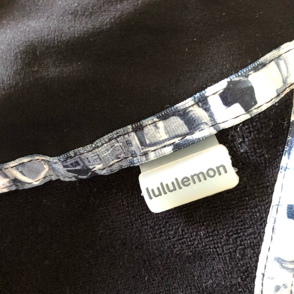 LuLulemon Everyday Yoga Jacket - Picture 9 of 9